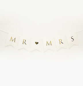 Bannerikoriste, jossa lukee "Mr" sydän "Mrs" metallinhohtoisella kultapainatuksella